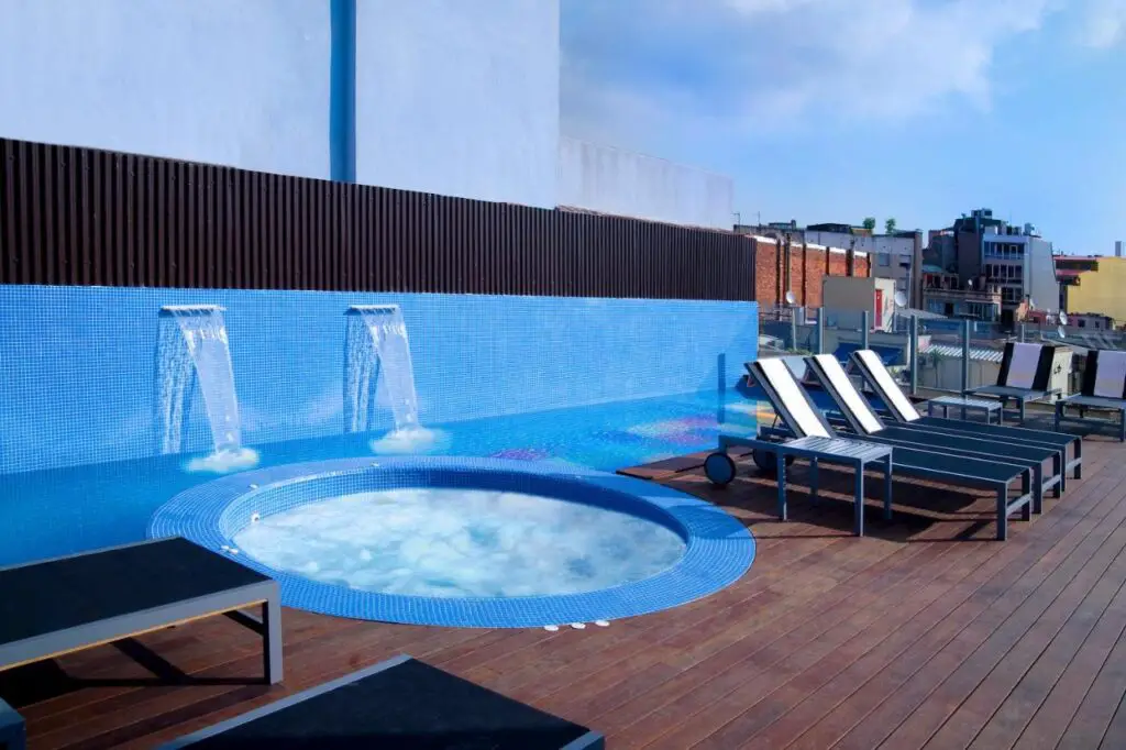 Axel Hotel barcelona & Urban Spa pool